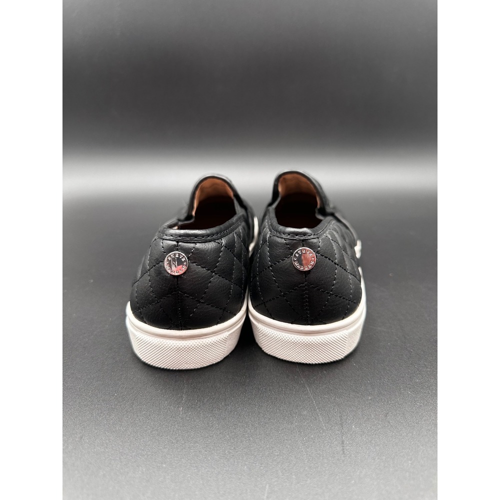 Steve Madden Black Quilted Slip On slim Fit Sneakers Women's Size 9.5M - Picture 4 of 8
